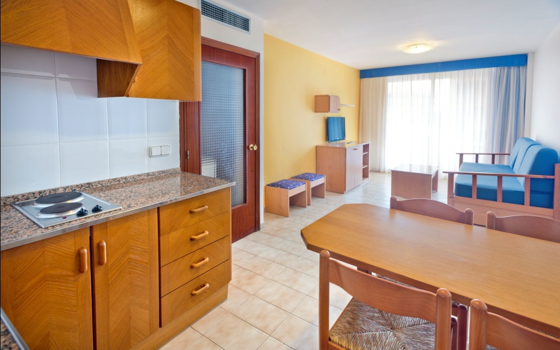 فندق Voramar كامبريلس المظهر الخارجي الصورة