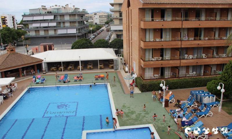 فندق Voramar كامبريلس المظهر الخارجي الصورة